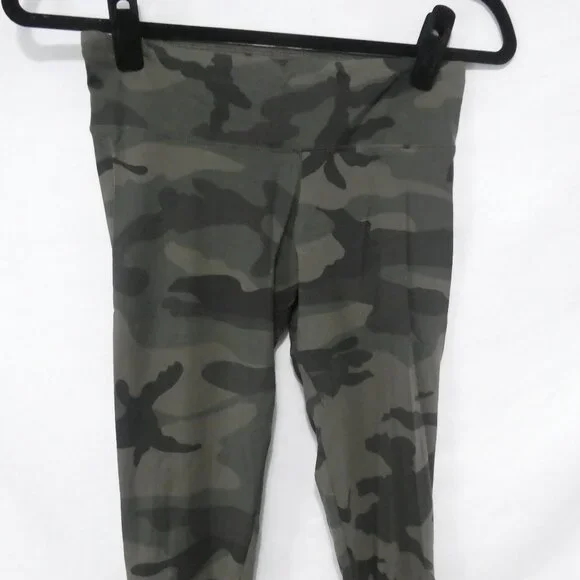 TNA | small | Camouflage Patterned Stylish Leggings | NWOT - Picture 6 of 16